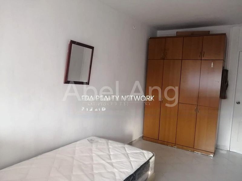 5 Room (5I) HDB for Rent in  922 Jurong West Street 92 - Image 2
